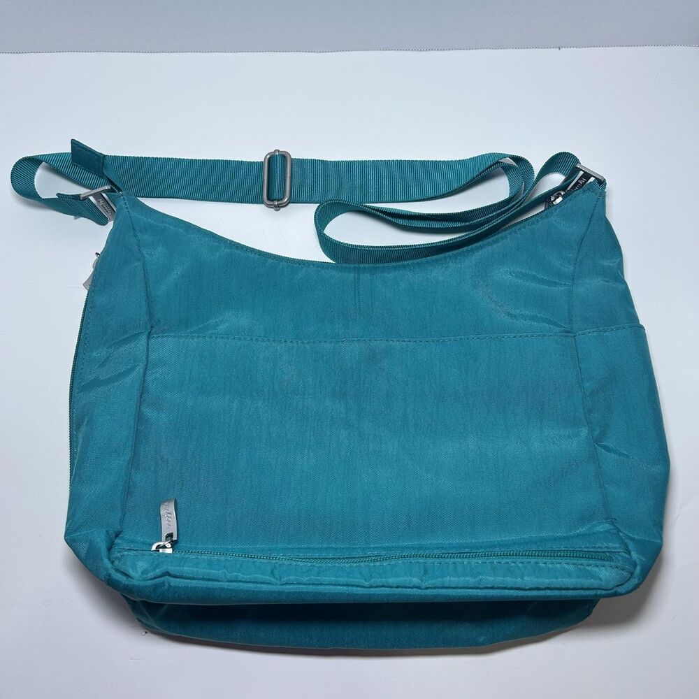 Baggallini Crossbody Bag Women's Medium Teal Green Nylon Travel Zip Pockets NWOT - Picture 7 of 7